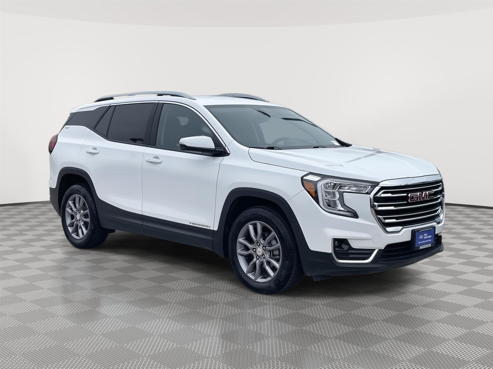 Used 2023 GMC Terrain SLT SUV for sale in Lincoln NE