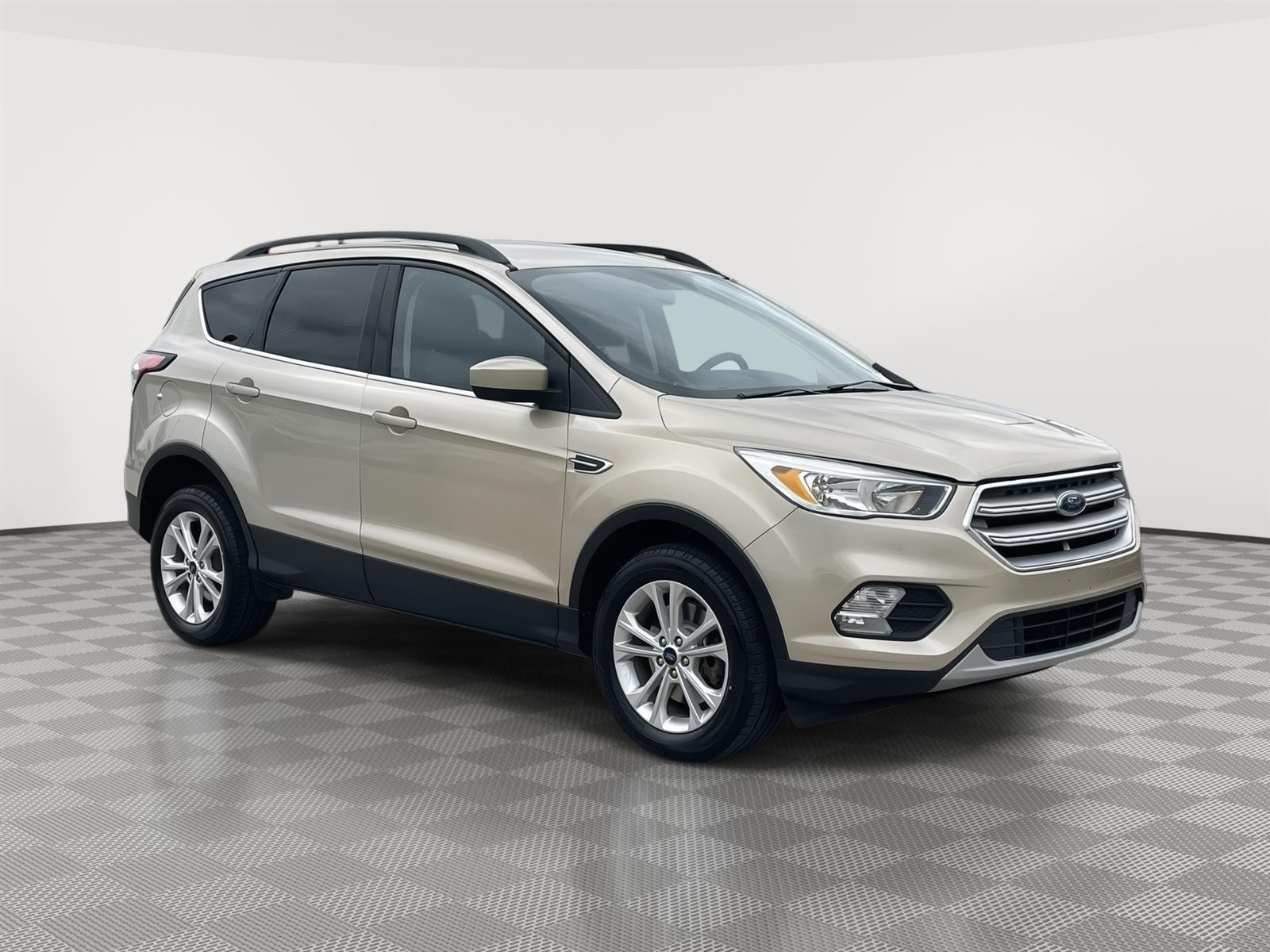 Used 2018 Ford Escape SE SUV for sale in Lincoln NE