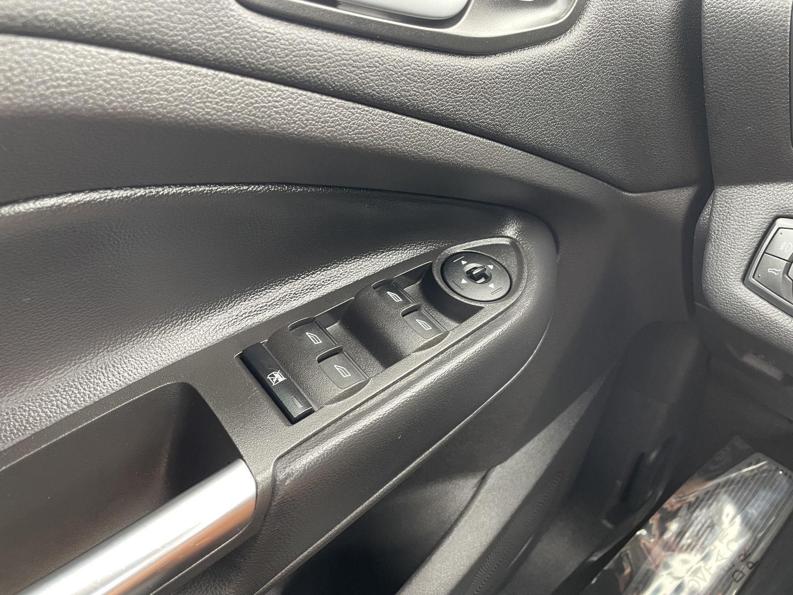 Used 2018 Ford Escape for sale in Lincoln NE