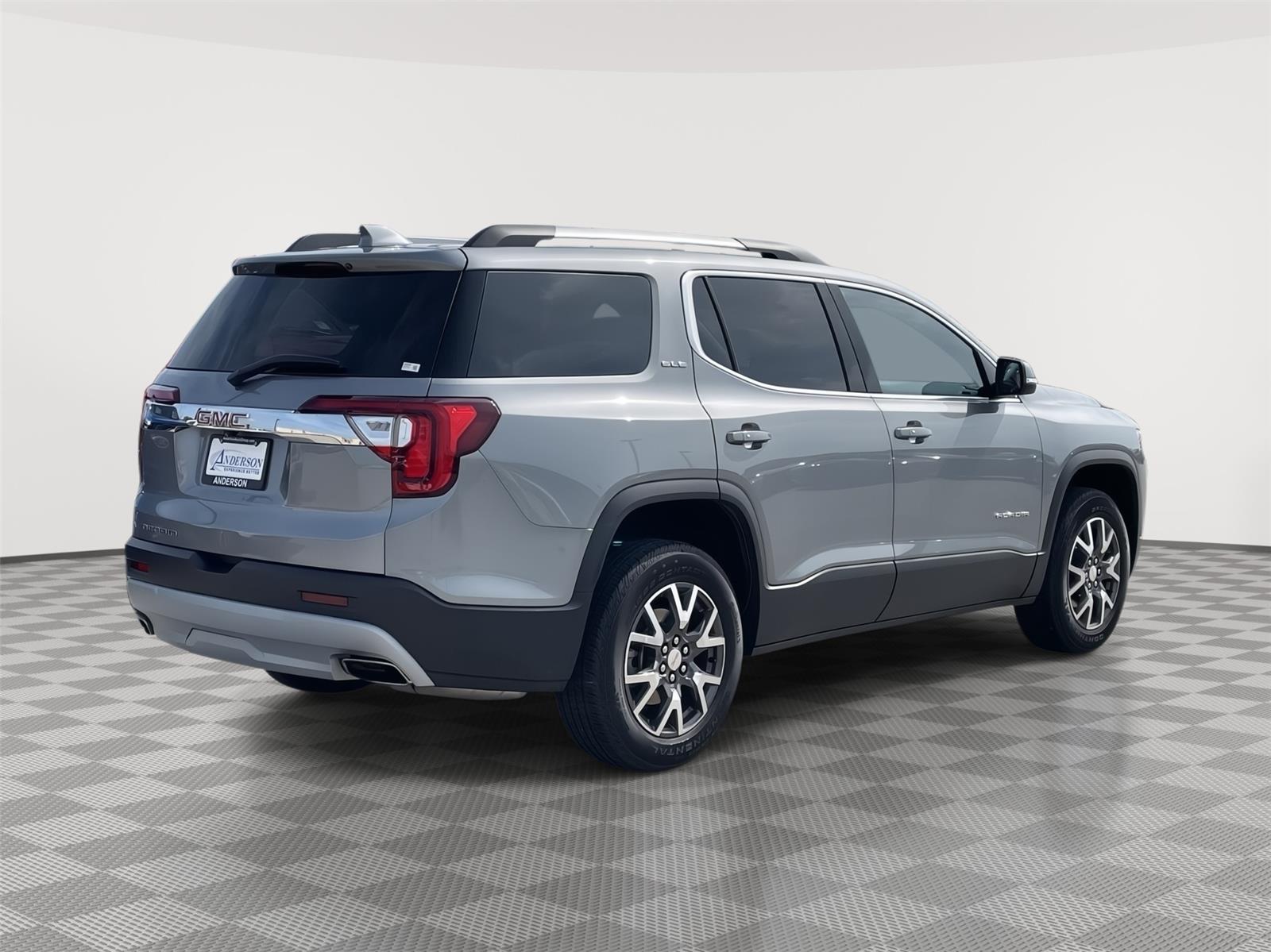 Used 2023 GMC Acadia for sale in Lincoln NE