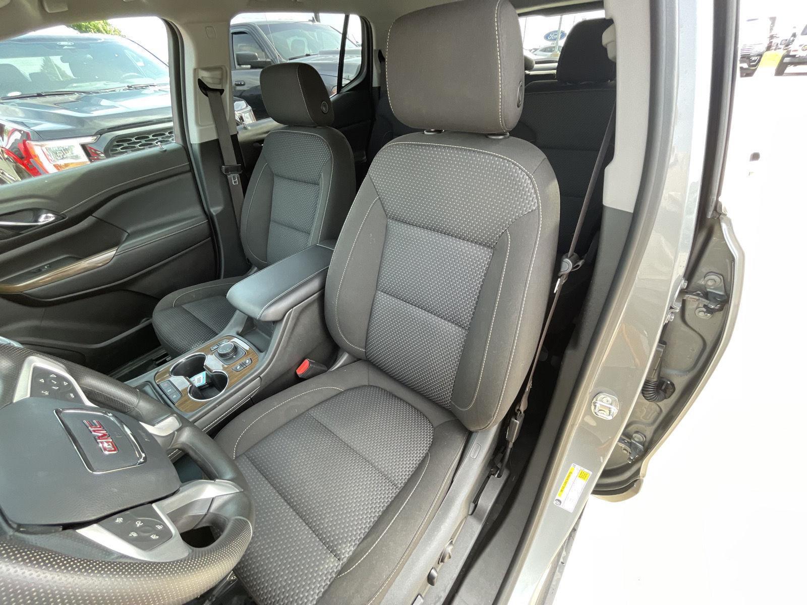 Used 2023 GMC Acadia for sale in Lincoln NE