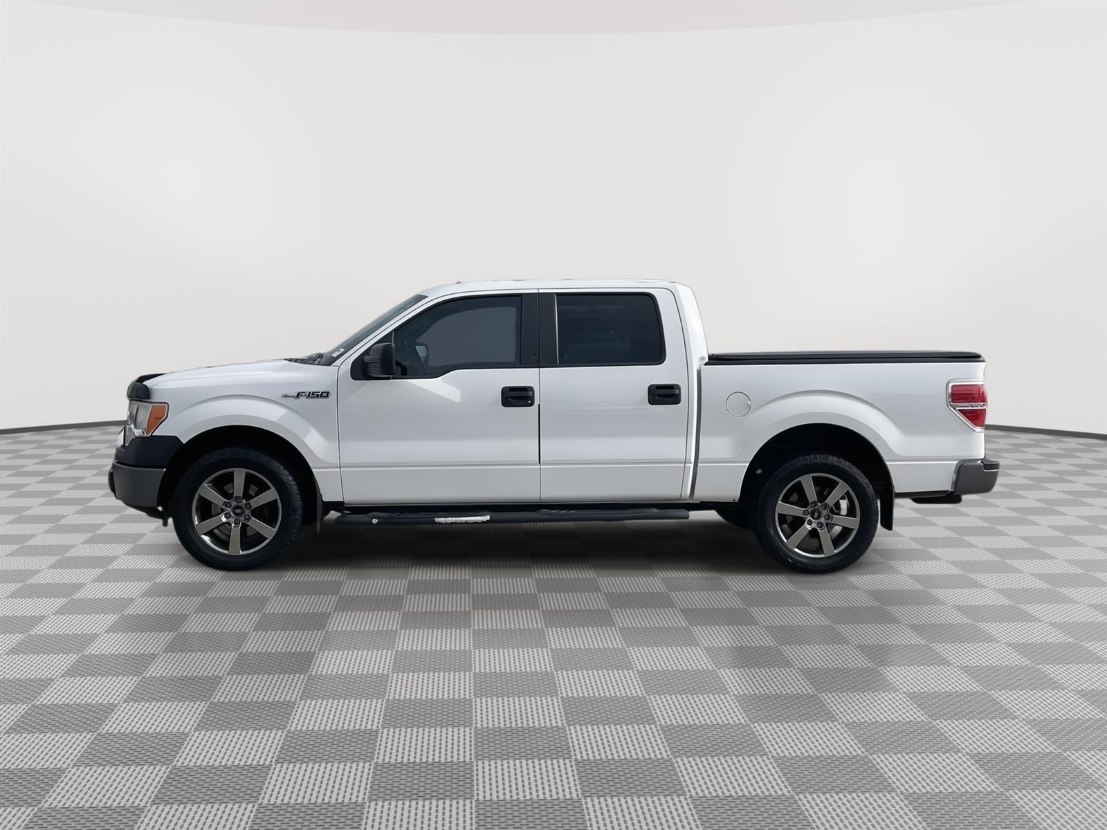 Used 2013 Ford F-150 XL Crew Cab Truck for sale in Lincoln NE