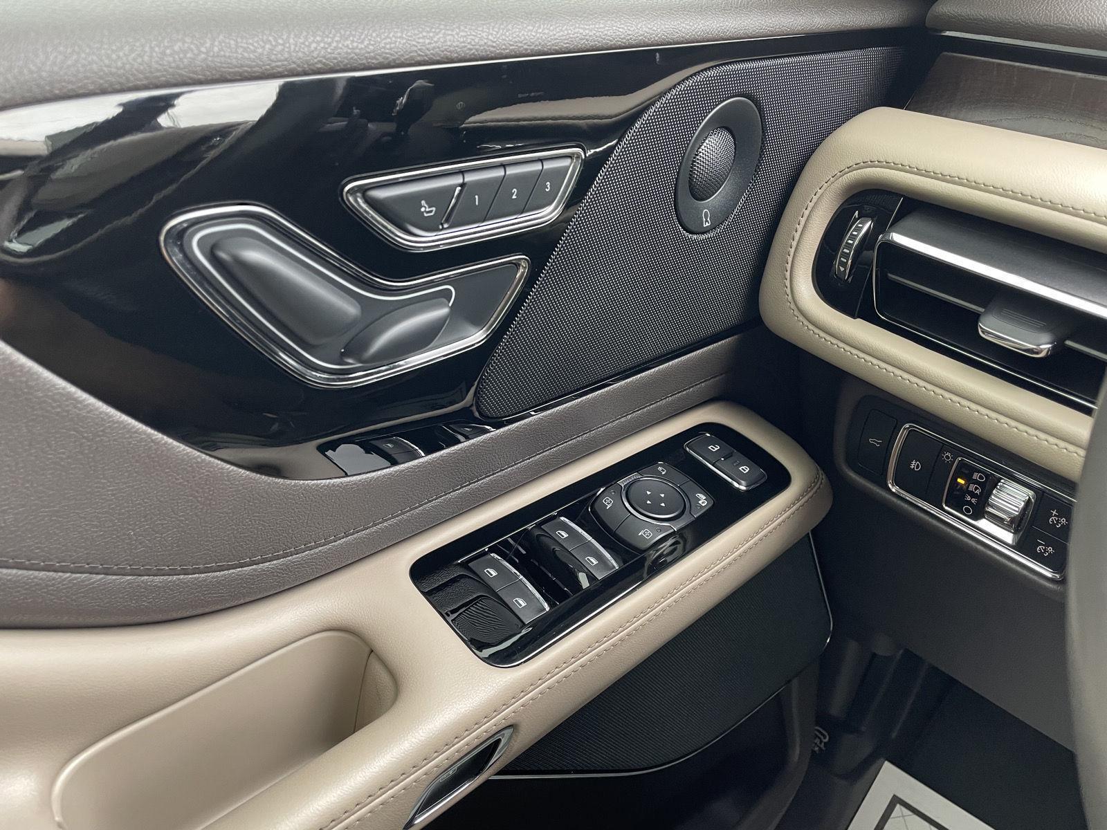 Used 2022 Lincoln Aviator for sale in Lincoln NE