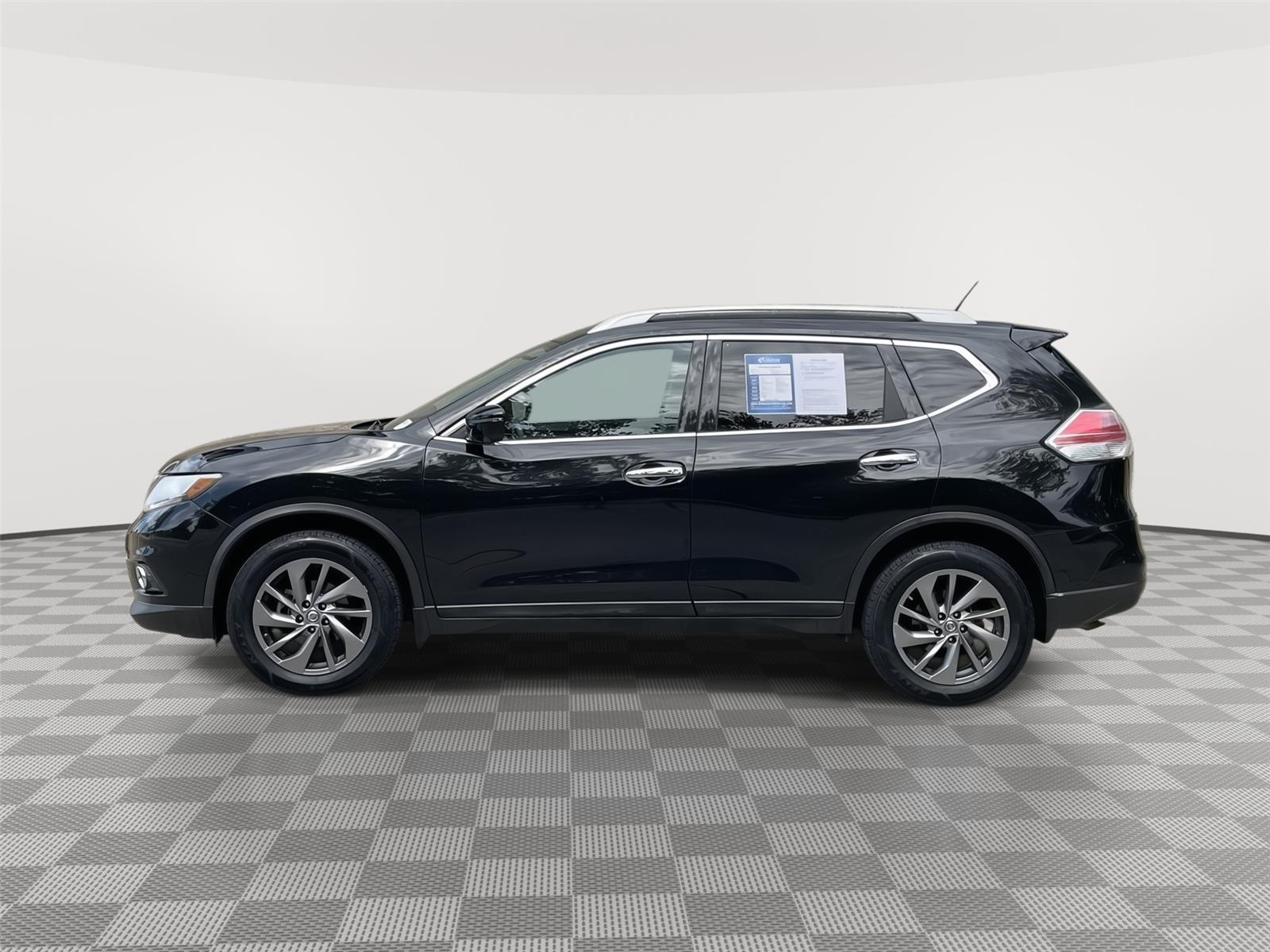 Used 2016 Nissan Rogue SL SUV for sale in Lincoln NE