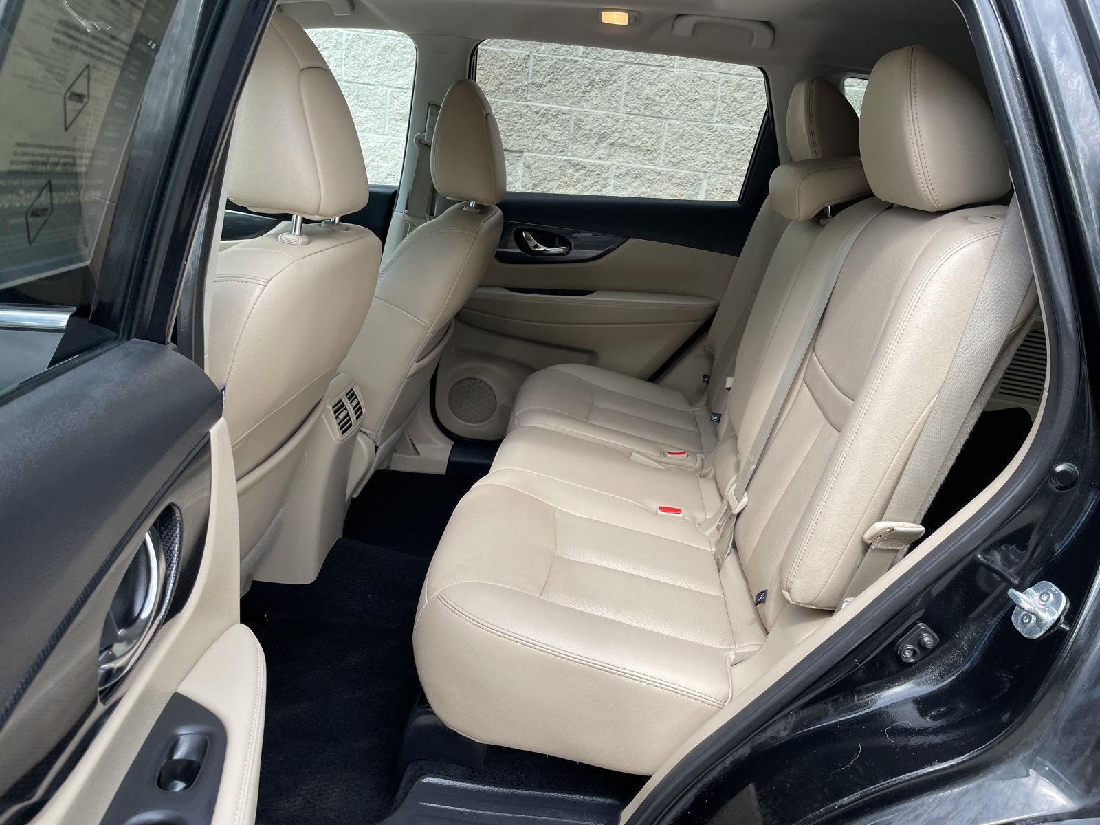 Used 2016 Nissan Rogue for sale in Lincoln NE