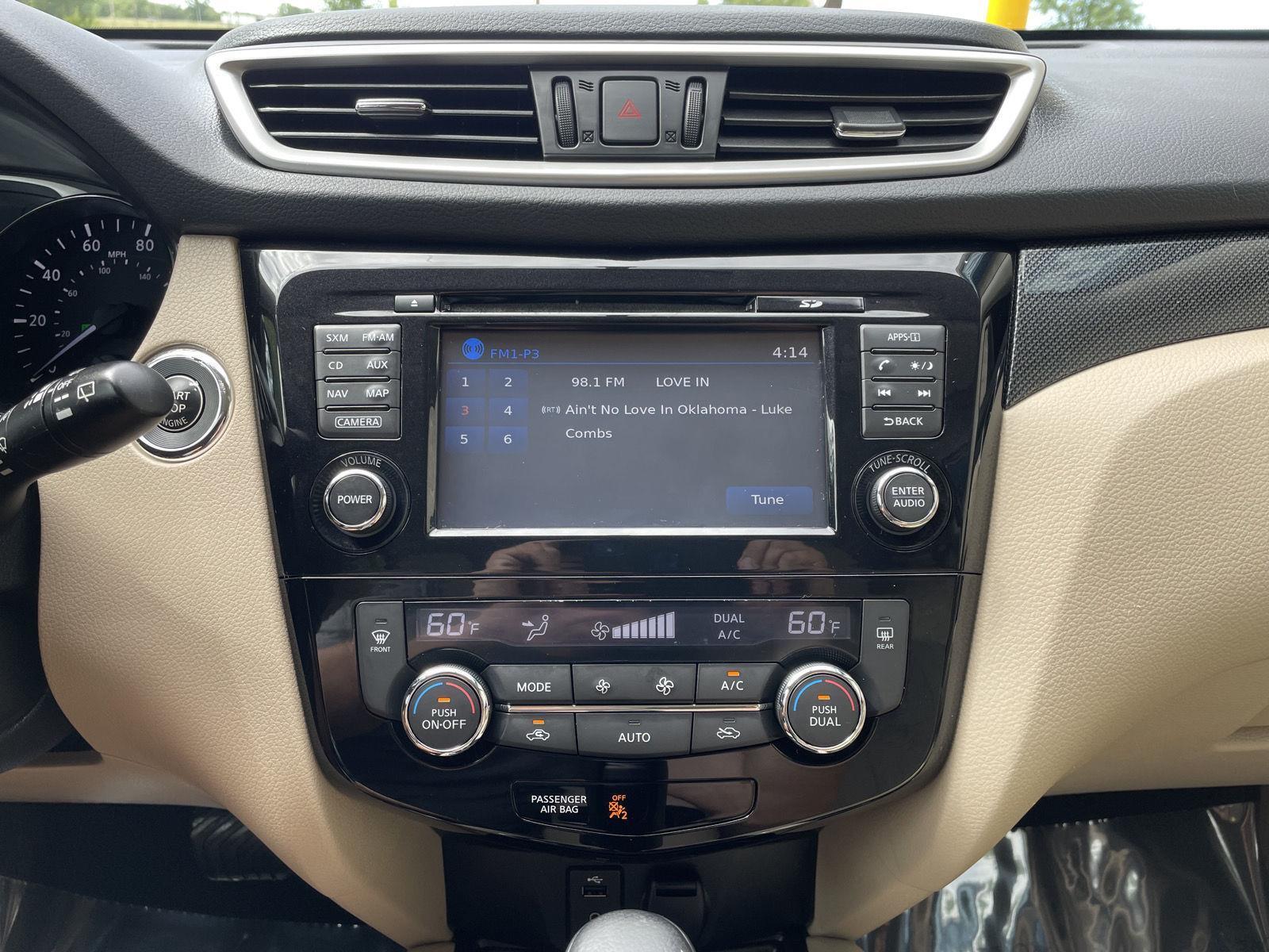 Used 2016 Nissan Rogue for sale in Lincoln NE