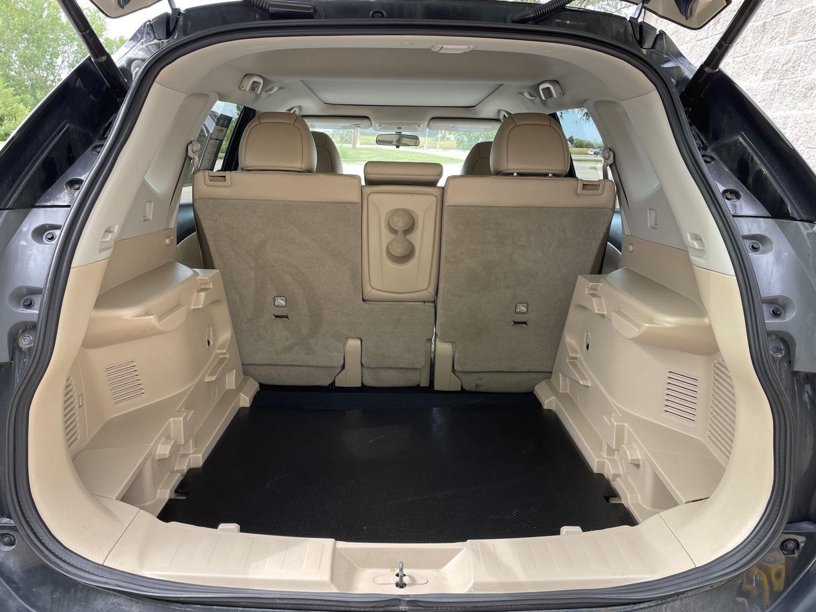 Used 2016 Nissan Rogue for sale in Lincoln NE