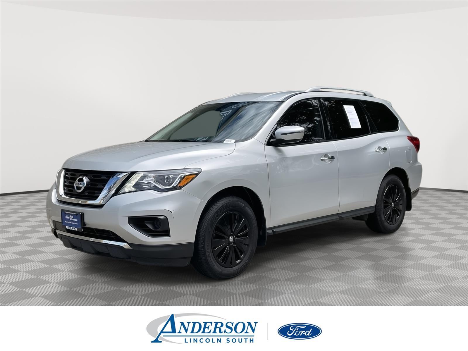 Used 2019 Nissan Pathfinder S SUV for sale in Lincoln NE