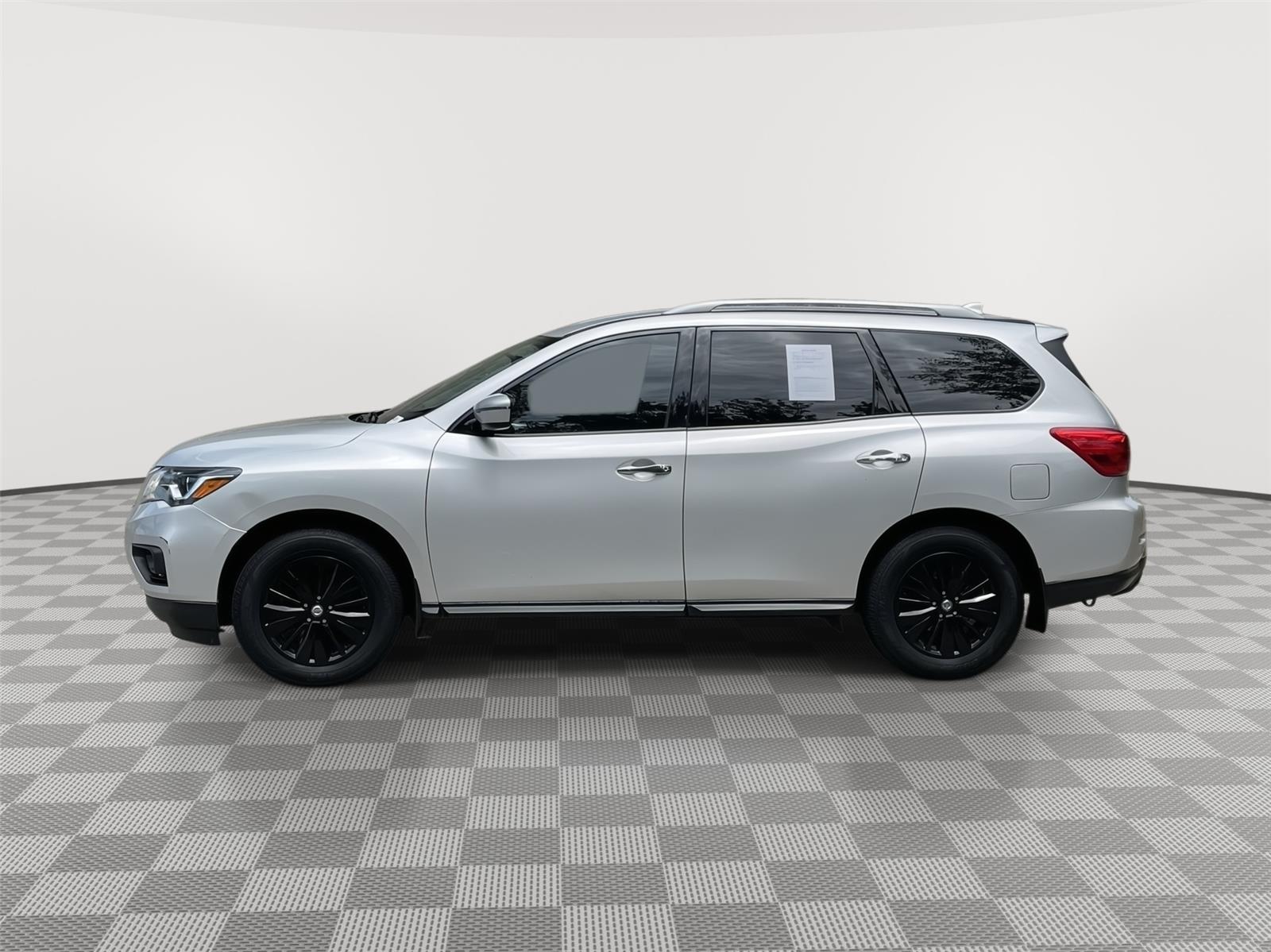 Used 2019 Nissan Pathfinder S SUV for sale in Lincoln NE