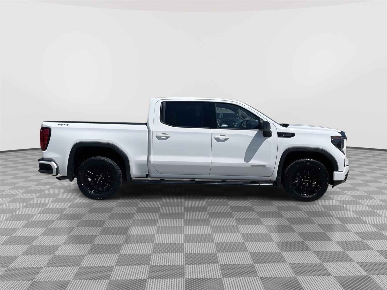 Used 2024 GMC Sierra 1500 for sale in Lincoln NE