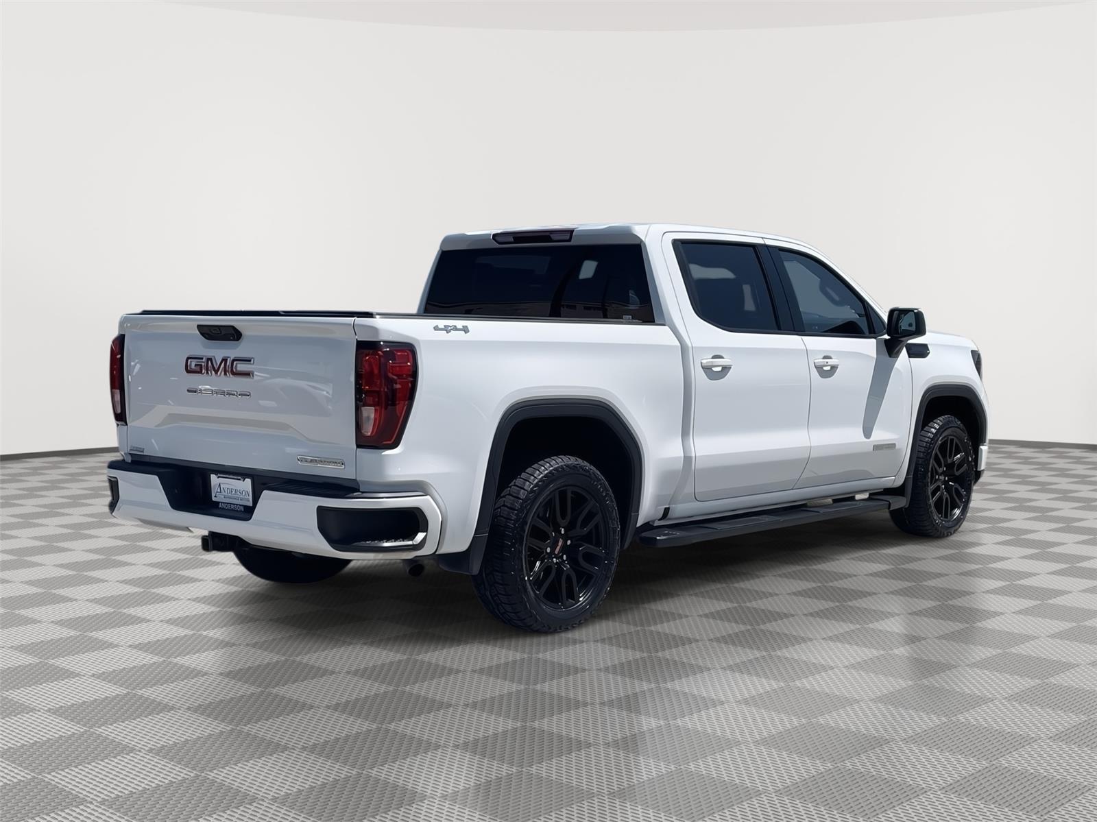 Used 2024 GMC Sierra 1500 for sale in Lincoln NE