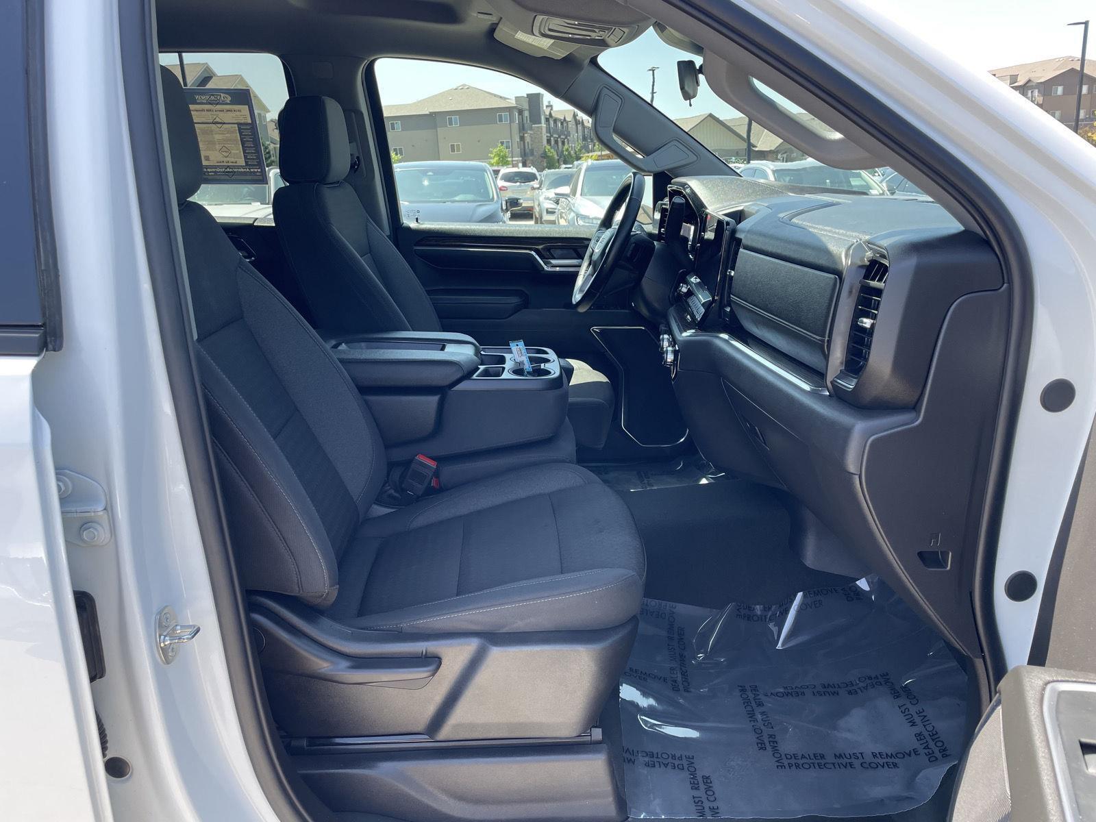 Used 2024 GMC Sierra 1500 for sale in Lincoln NE