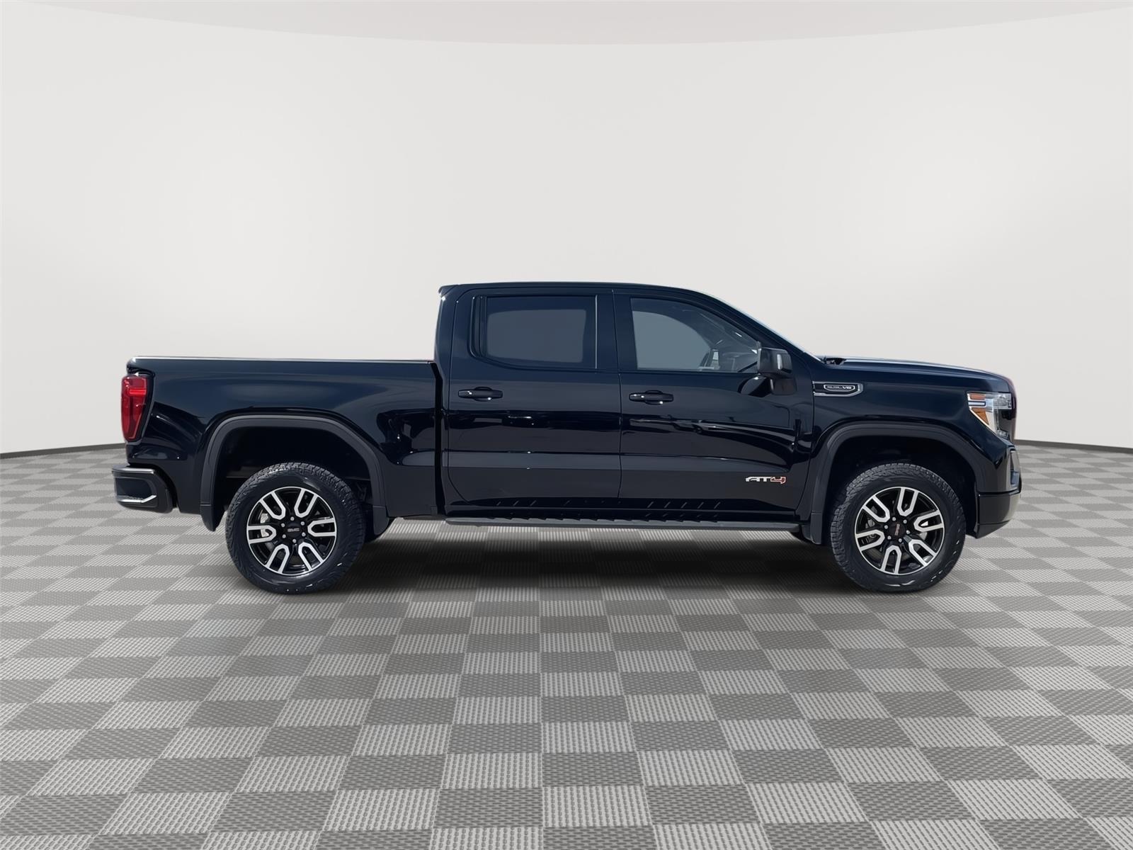 Used 2021 GMC Sierra 1500 for sale in Lincoln NE