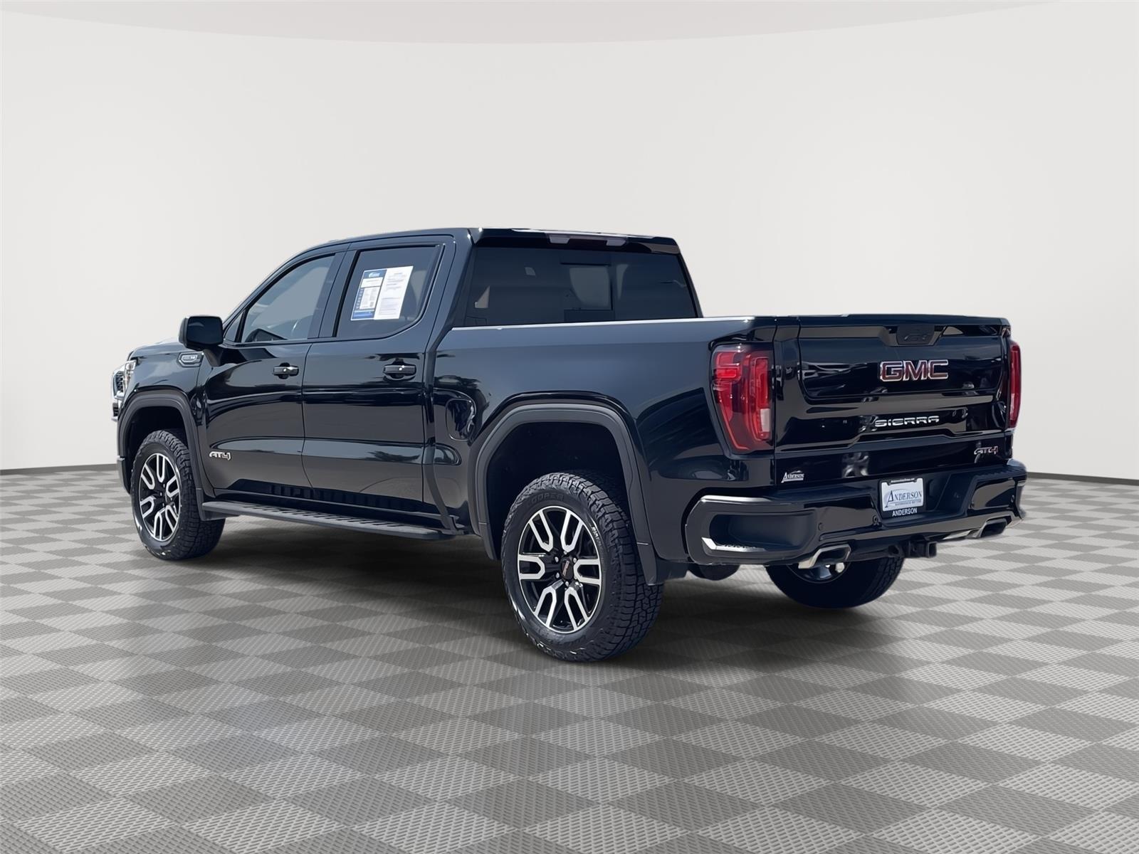 Used 2021 GMC Sierra 1500 for sale in Lincoln NE