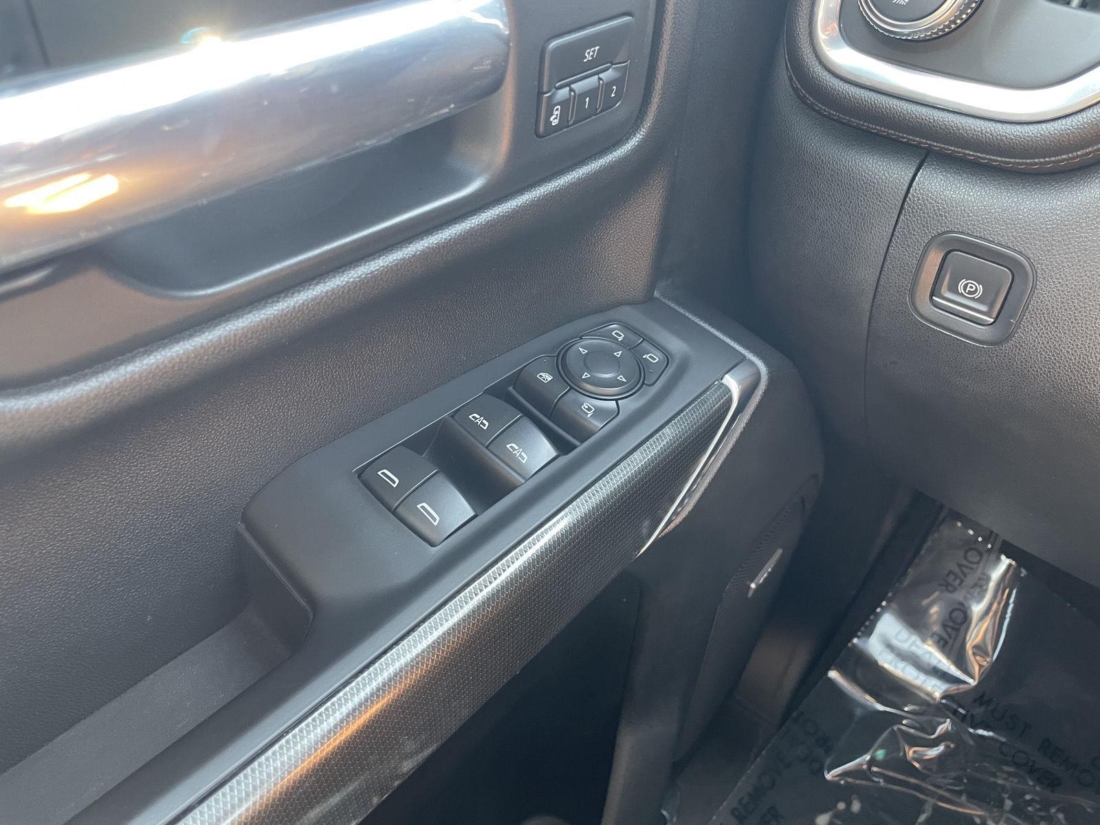 Used 2021 GMC Sierra 1500 for sale in Lincoln NE