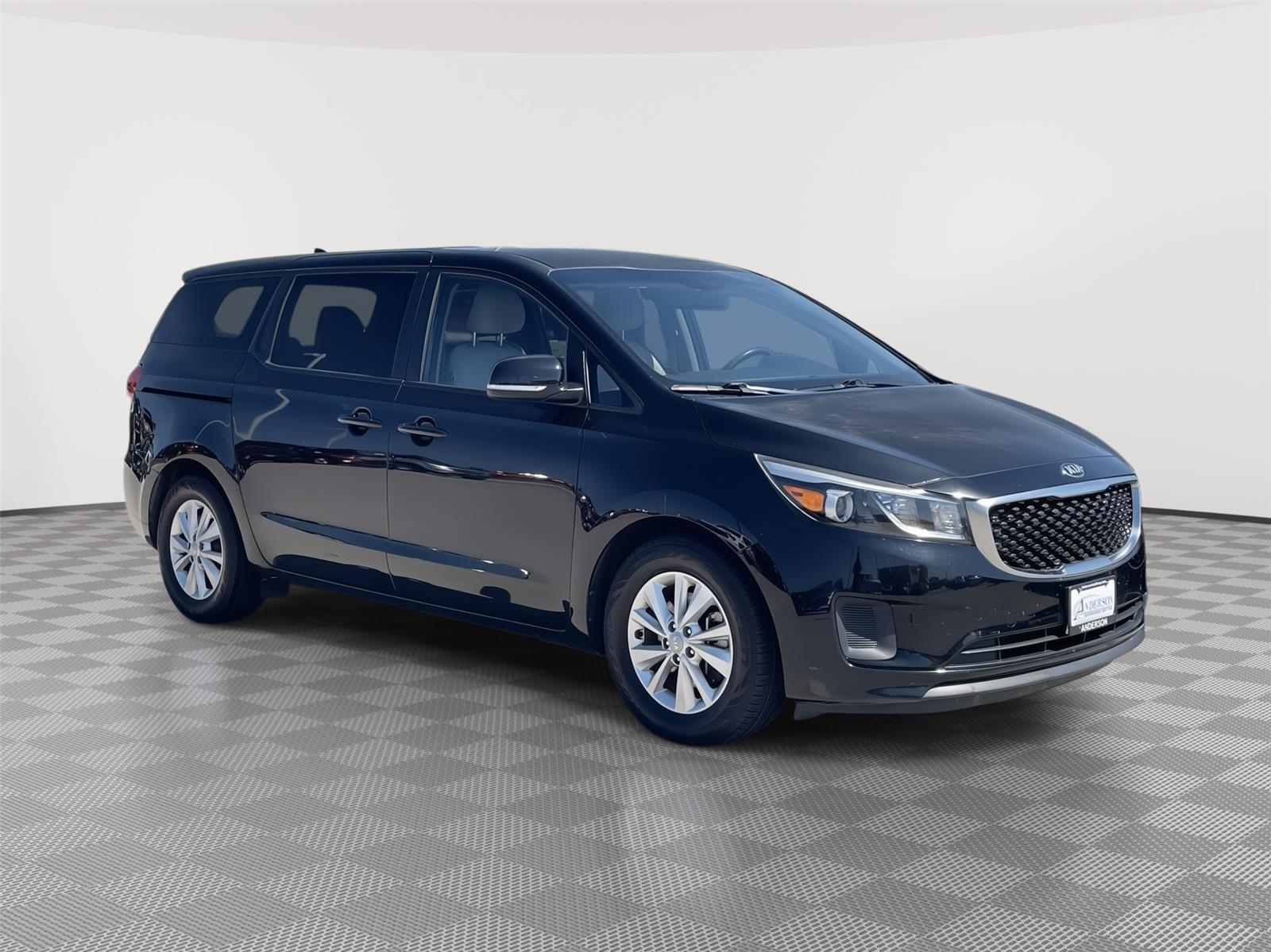 Used 2018 Kia Sedona LX Minivans for sale in Lincoln NE