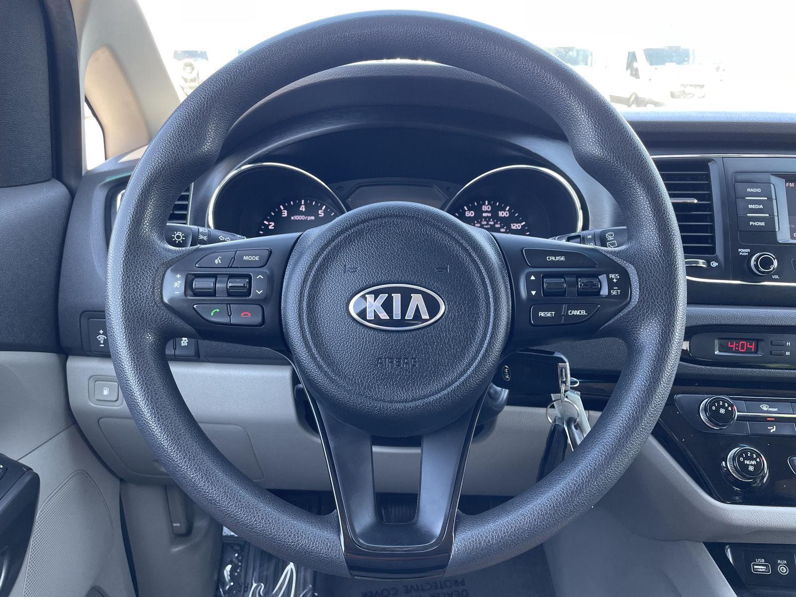 Used 2018 Kia Sedona for sale in Lincoln NE