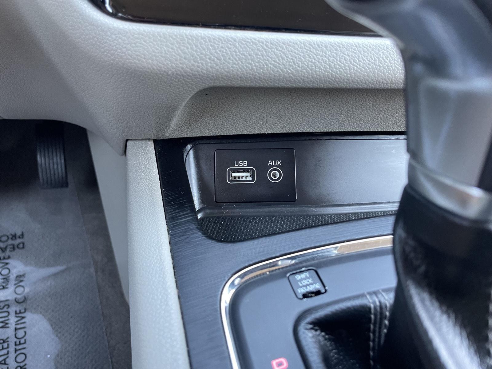 Used 2018 Kia Sedona for sale in Lincoln NE