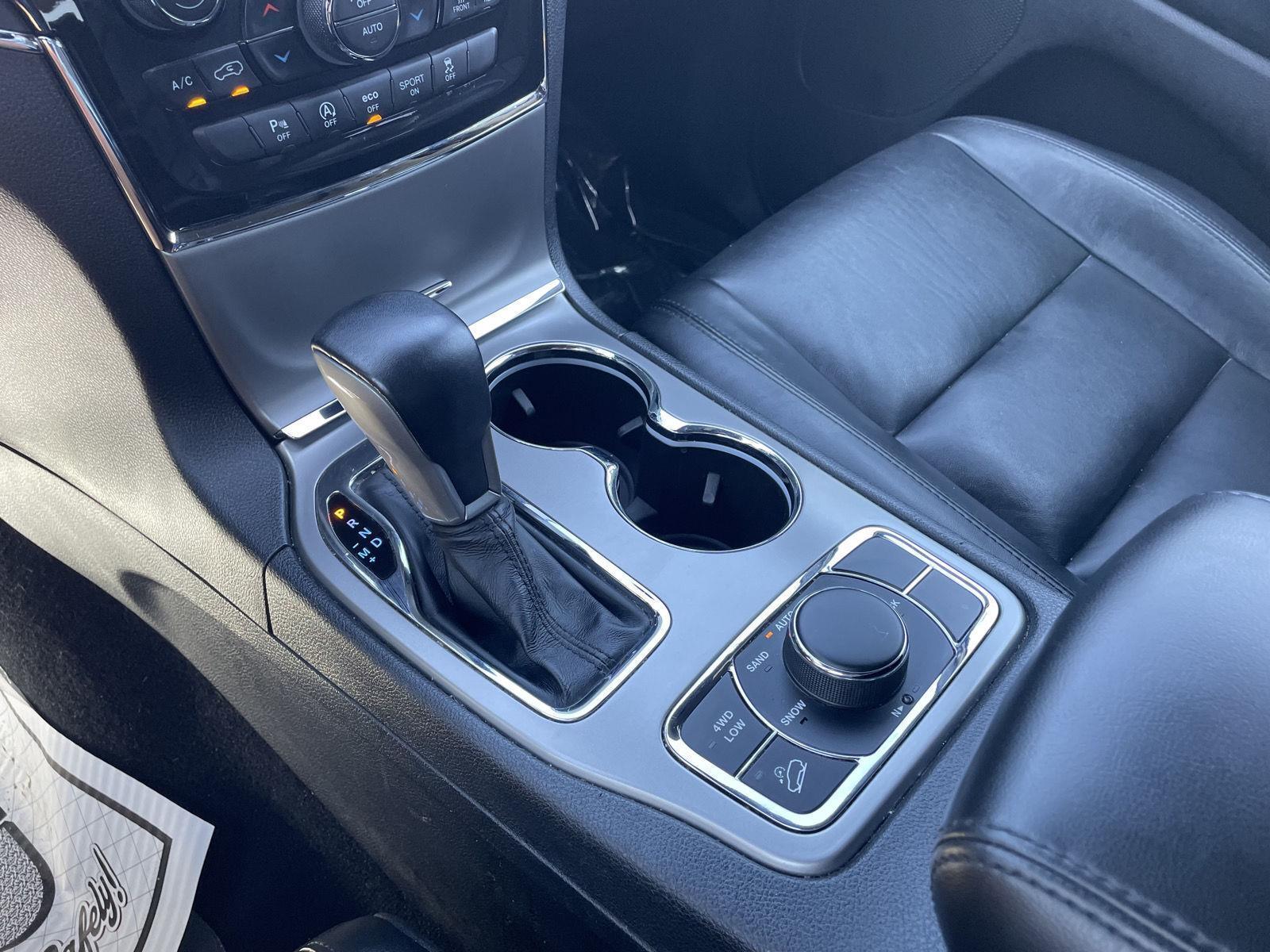 Used 2021 Jeep Grand Cherokee for sale in Lincoln NE