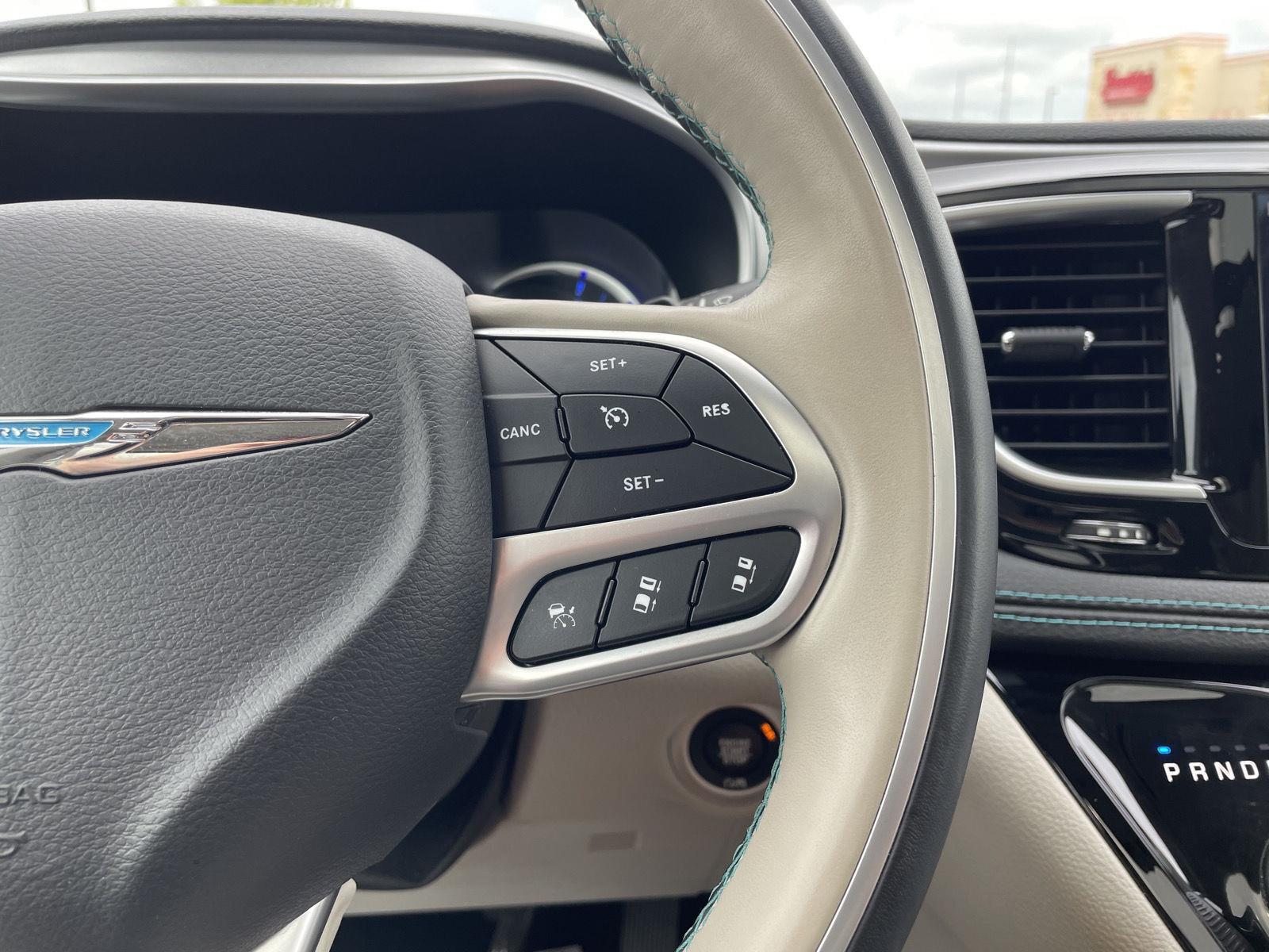 Used 2018 Chrysler Pacifica for sale in Lincoln NE