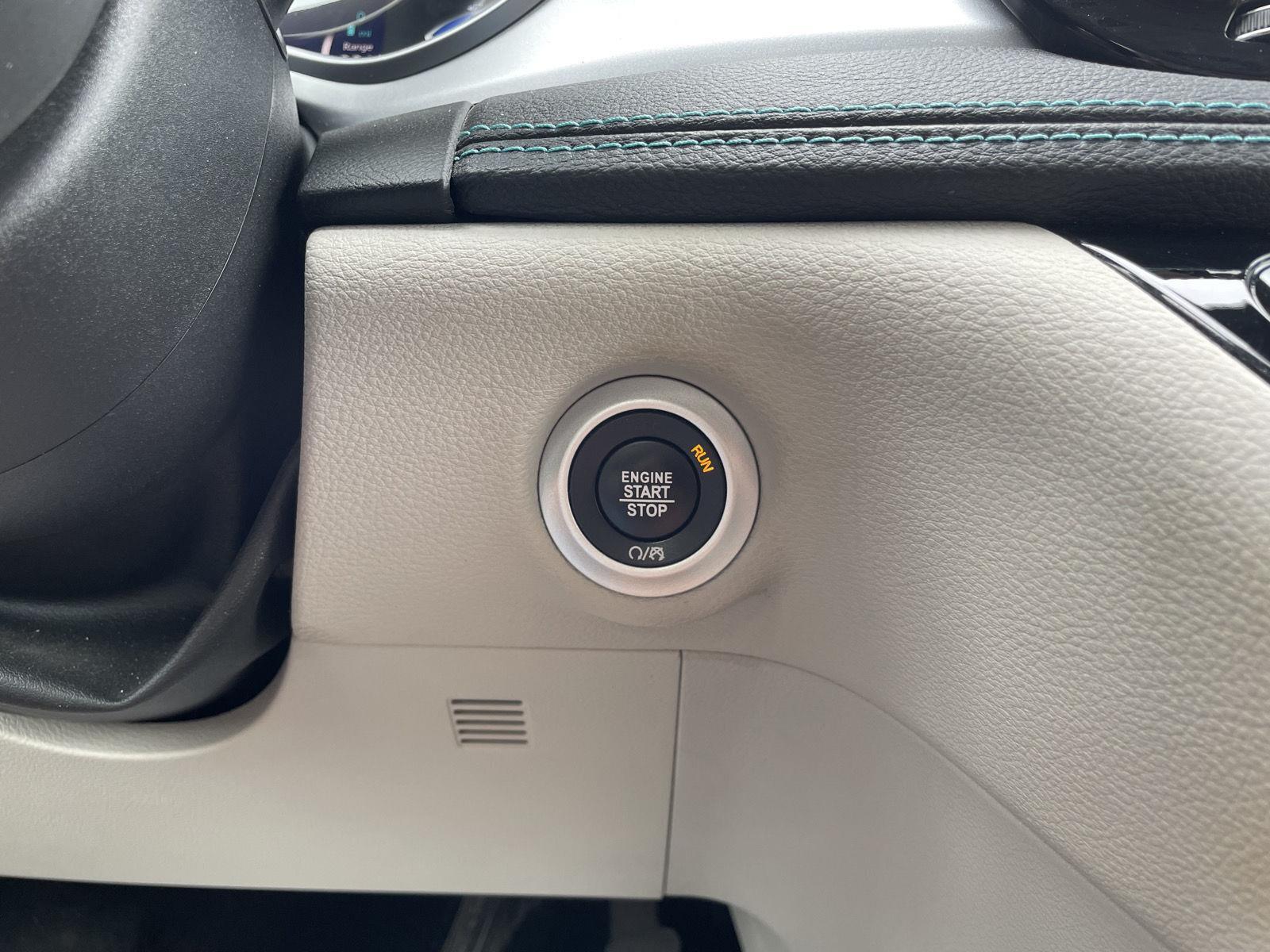 Used 2018 Chrysler Pacifica for sale in Lincoln NE
