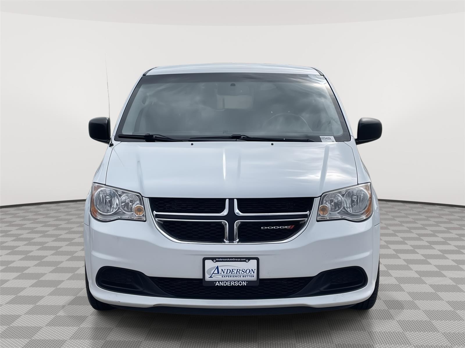 Used 2017 Dodge Grand Caravan SE Minivans for sale in Lincoln NE