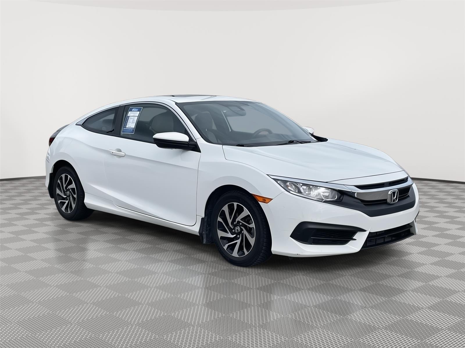 Used 2018 Honda Civic Coupe LX-P Coupe for sale in Lincoln NE