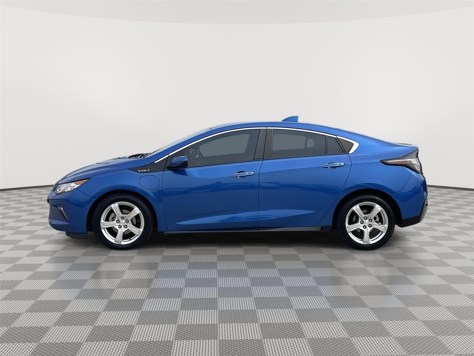 Used 2017 Chevrolet Volt LT Hatchback for sale in Lincoln NE