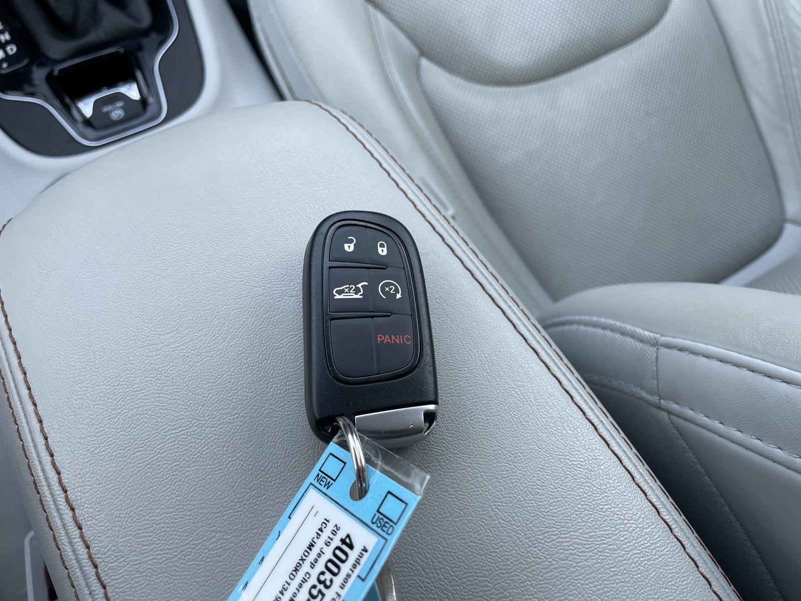 Used 2019 Jeep Cherokee for sale in Lincoln NE