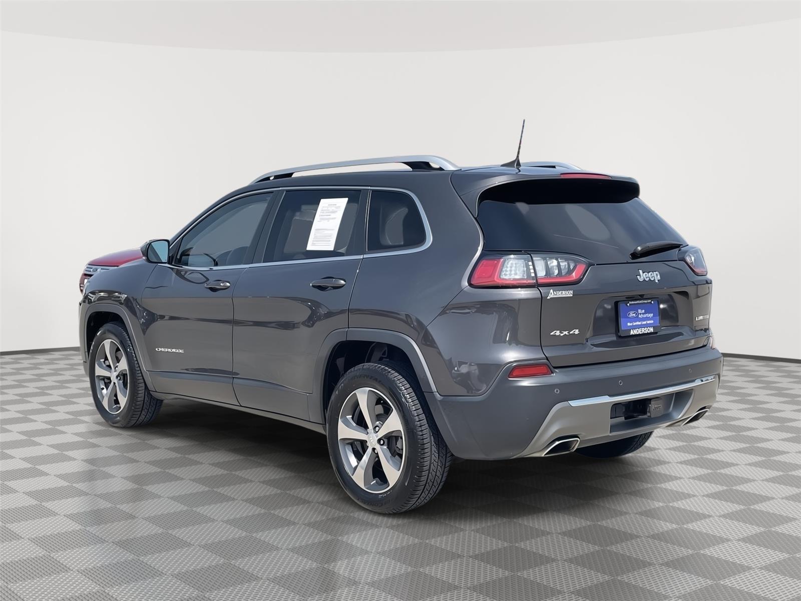 Used 2019 Jeep Cherokee for sale in Lincoln NE