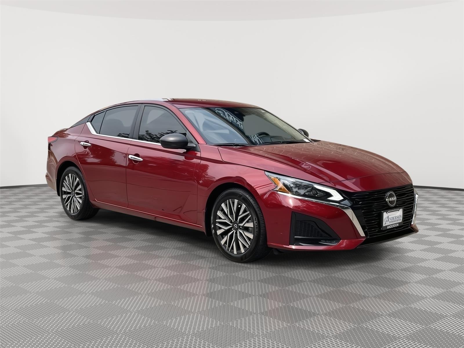Used 2024 Nissan Altima 2.5 SV Sedan for sale in Lincoln NE