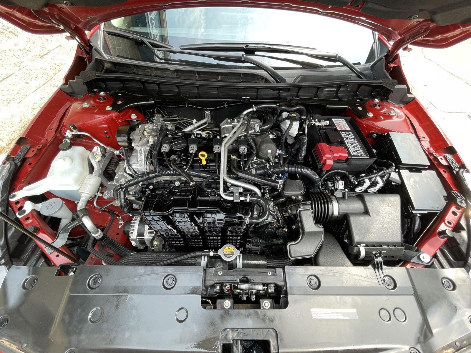 Used 2024 Nissan Altima for sale in Lincoln NE