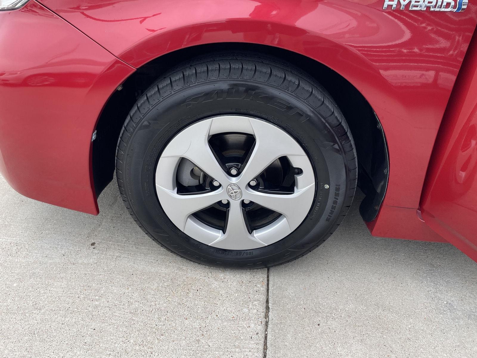Used 2014 Toyota Prius for sale in Lincoln NE