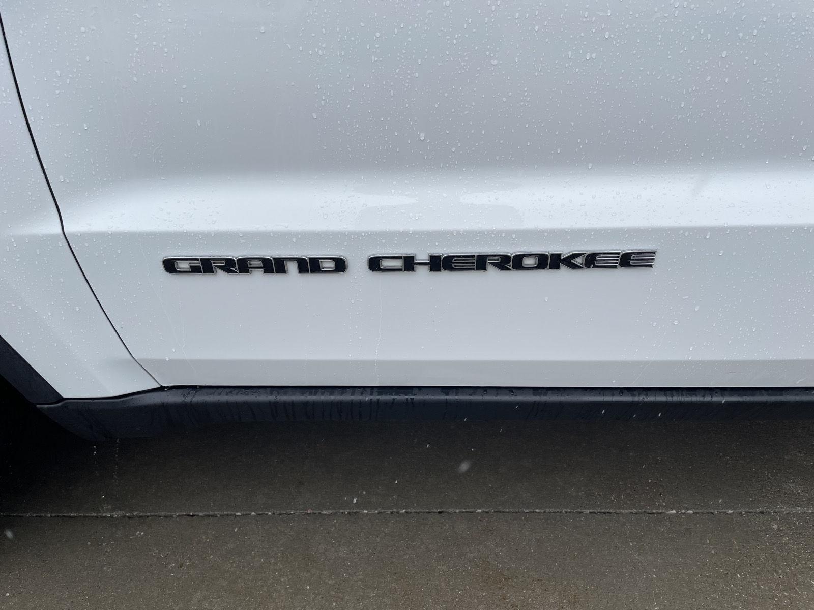 Used 2020 Jeep Grand Cherokee for sale in Lincoln NE