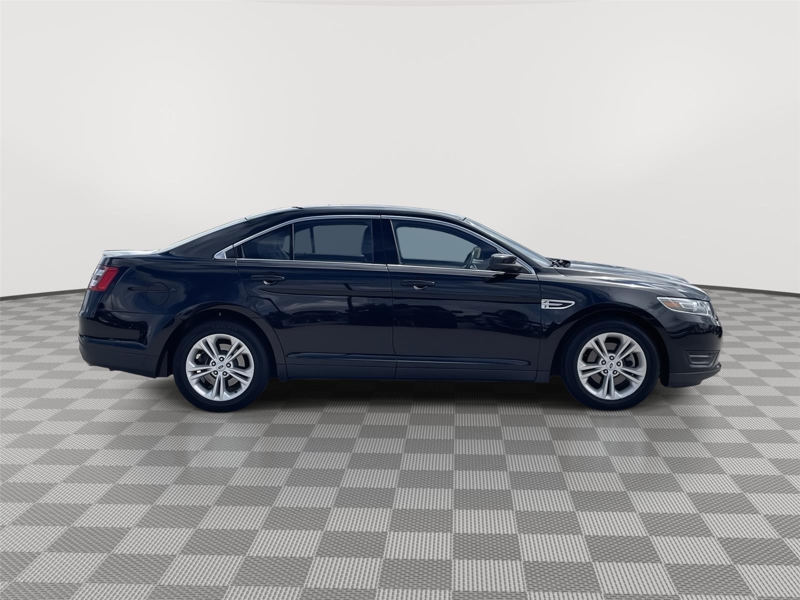Used 2018 Ford Taurus for sale in Lincoln NE