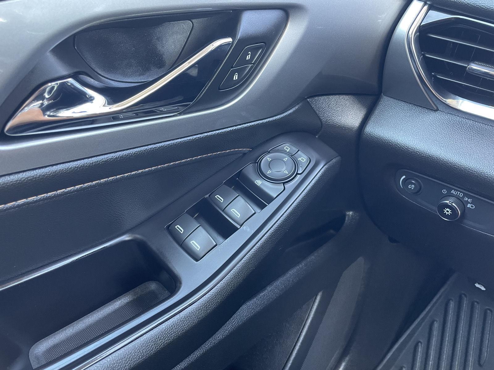 Used 2018 Chevrolet Traverse for sale in Lincoln NE