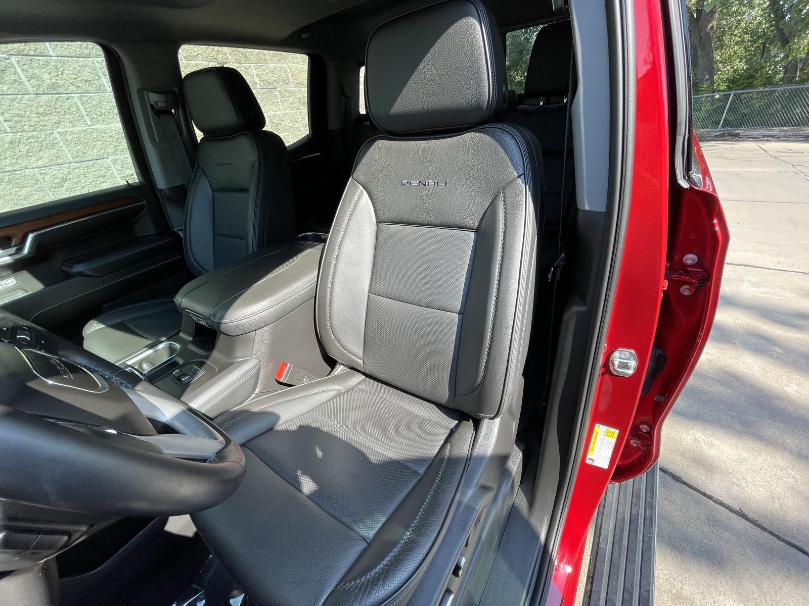 Used 2023 GMC Sierra 1500 for sale in Lincoln NE