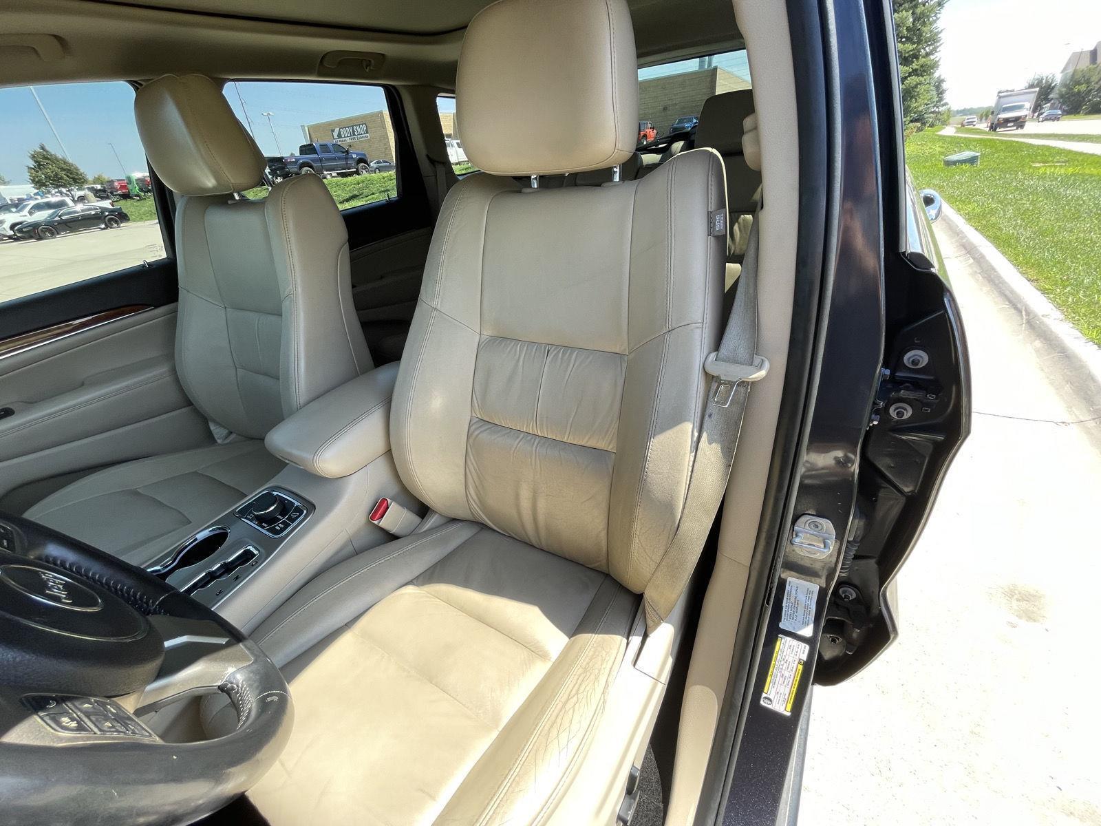 Used 2013 Jeep Grand Cherokee for sale in Lincoln NE