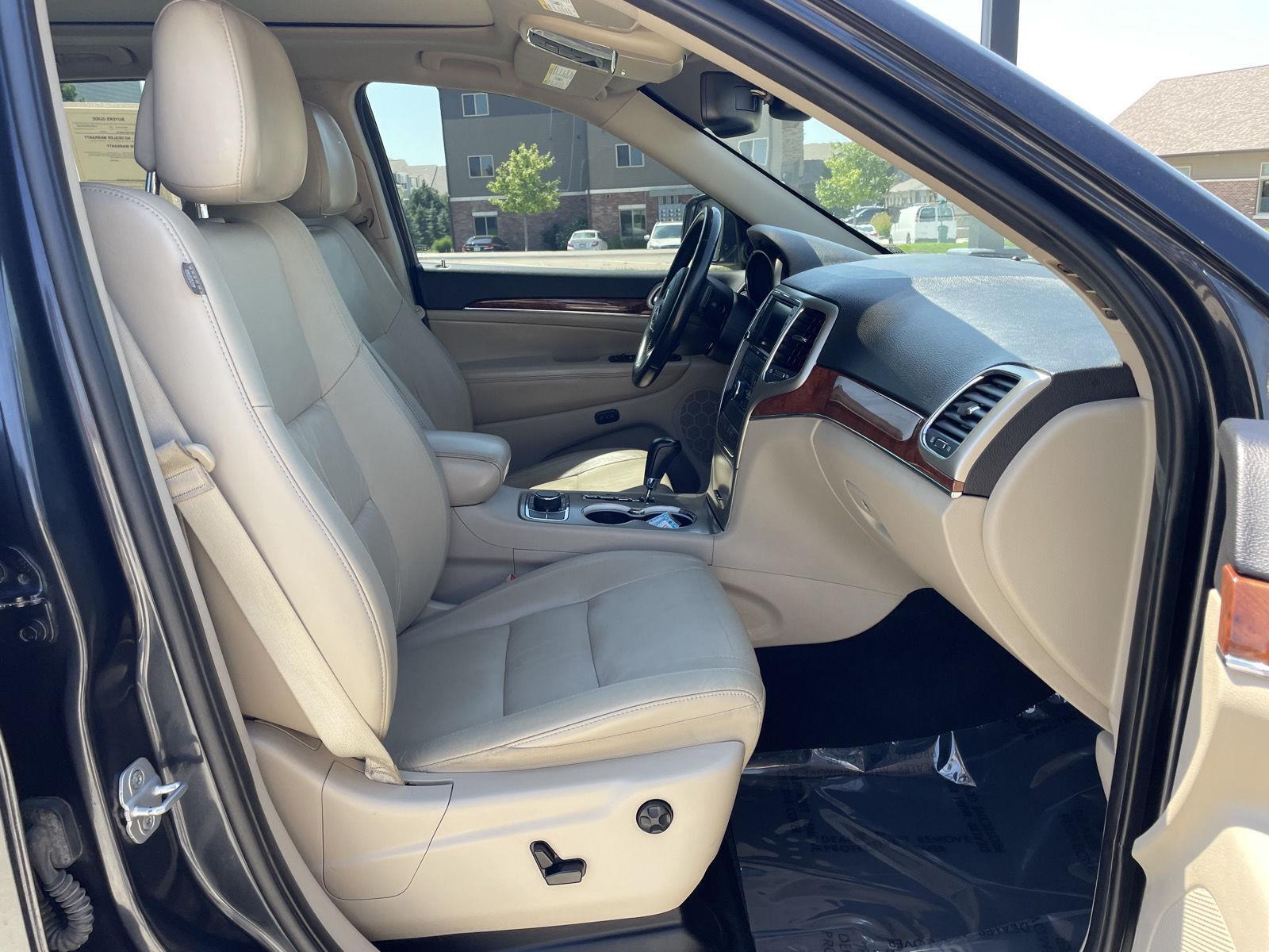 Used 2013 Jeep Grand Cherokee for sale in Lincoln NE
