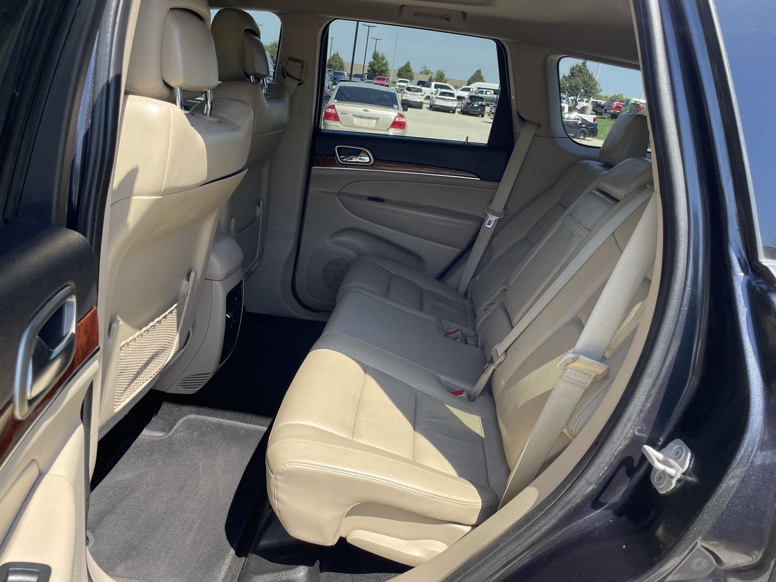 Used 2013 Jeep Grand Cherokee for sale in Lincoln NE