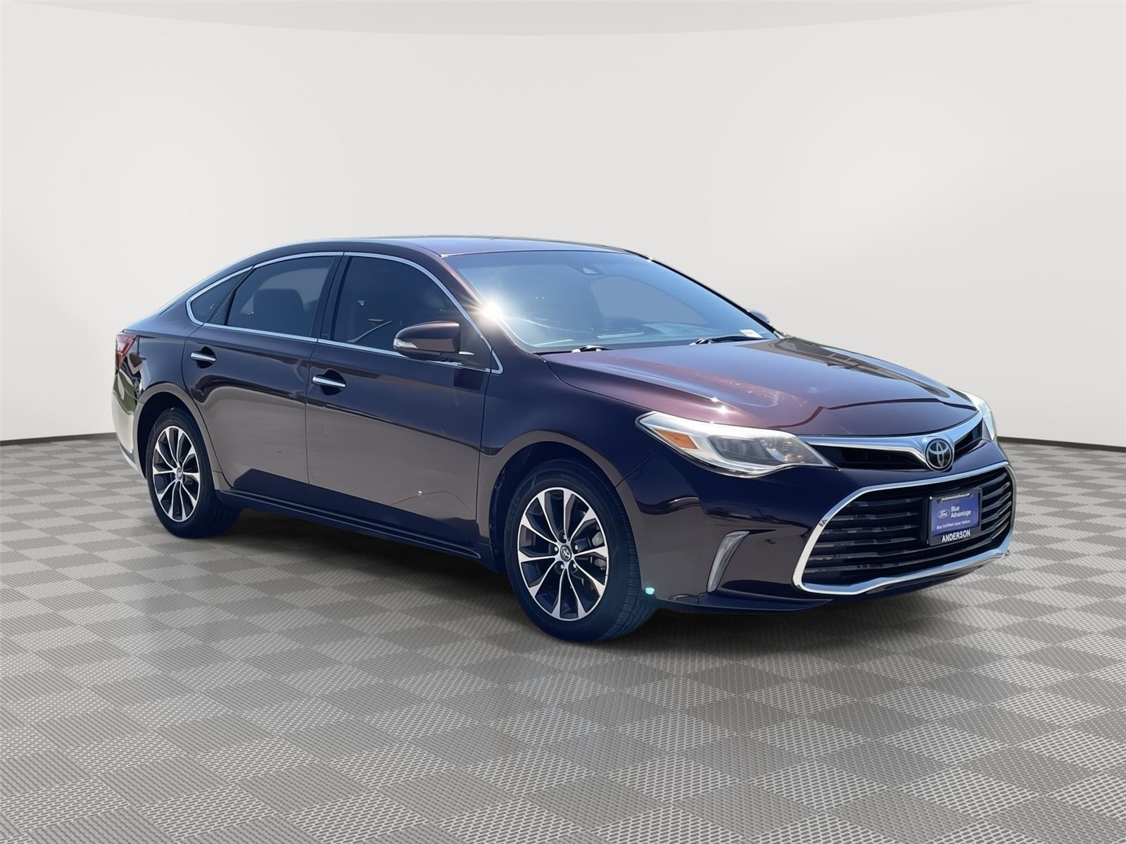 Used 2018 Toyota Avalon for sale in Lincoln NE