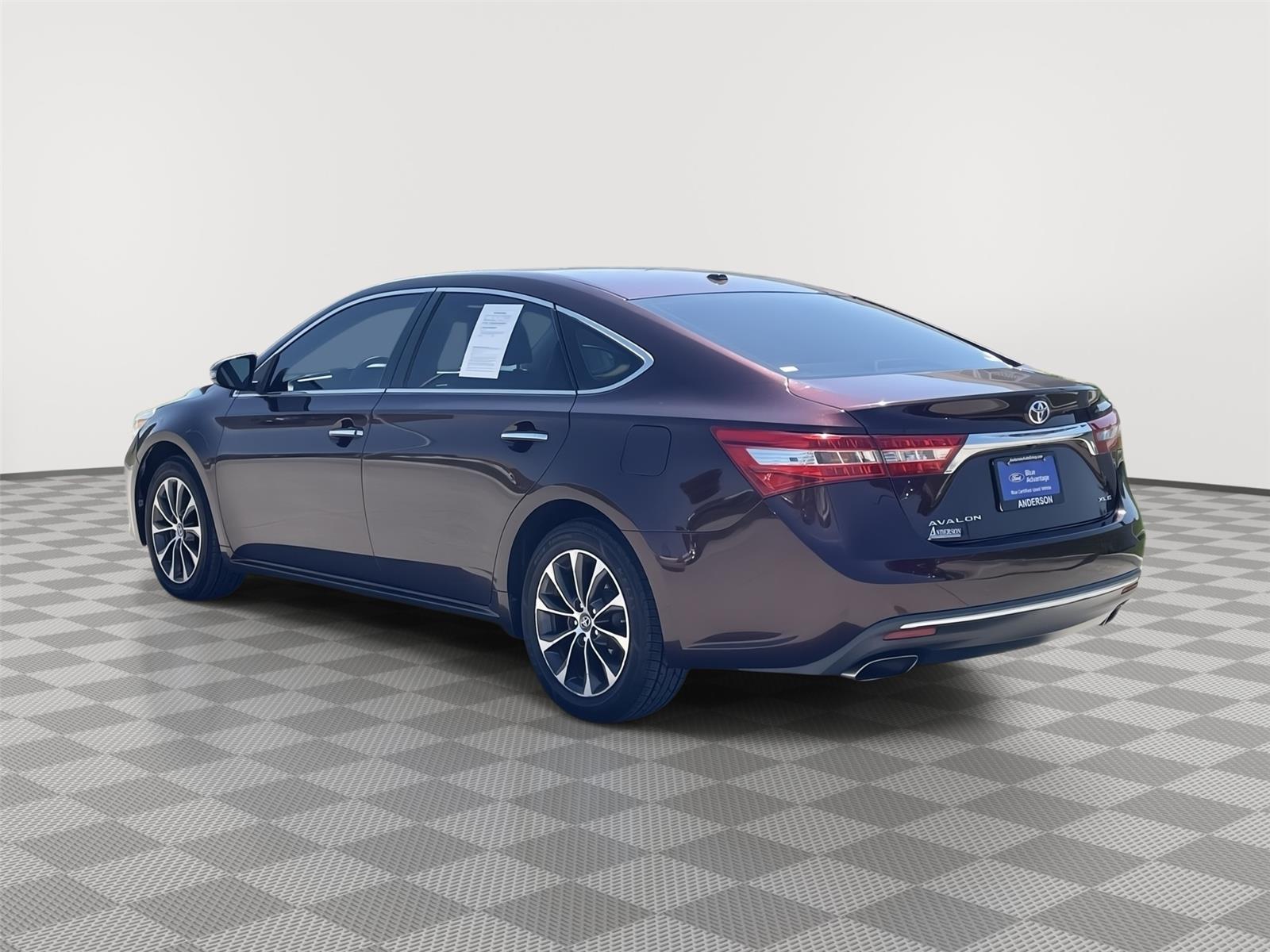 Used 2018 Toyota Avalon for sale in Lincoln NE