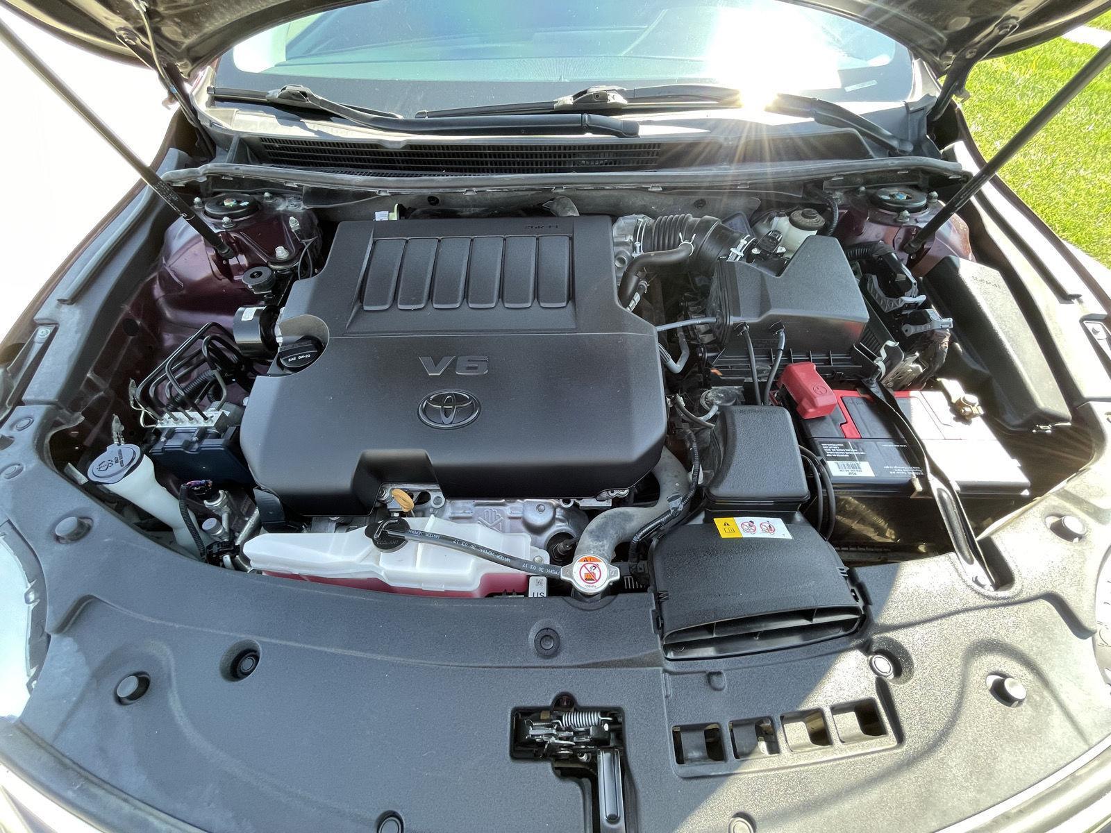 Used 2018 Toyota Avalon for sale in Lincoln NE