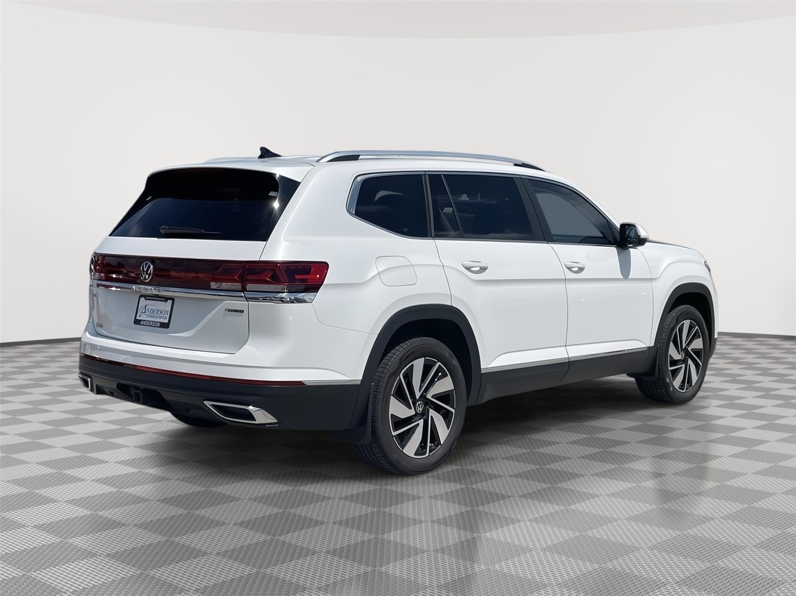 Pre-Owned 2024 Volkswagen Atlas for sale in Lincoln NE