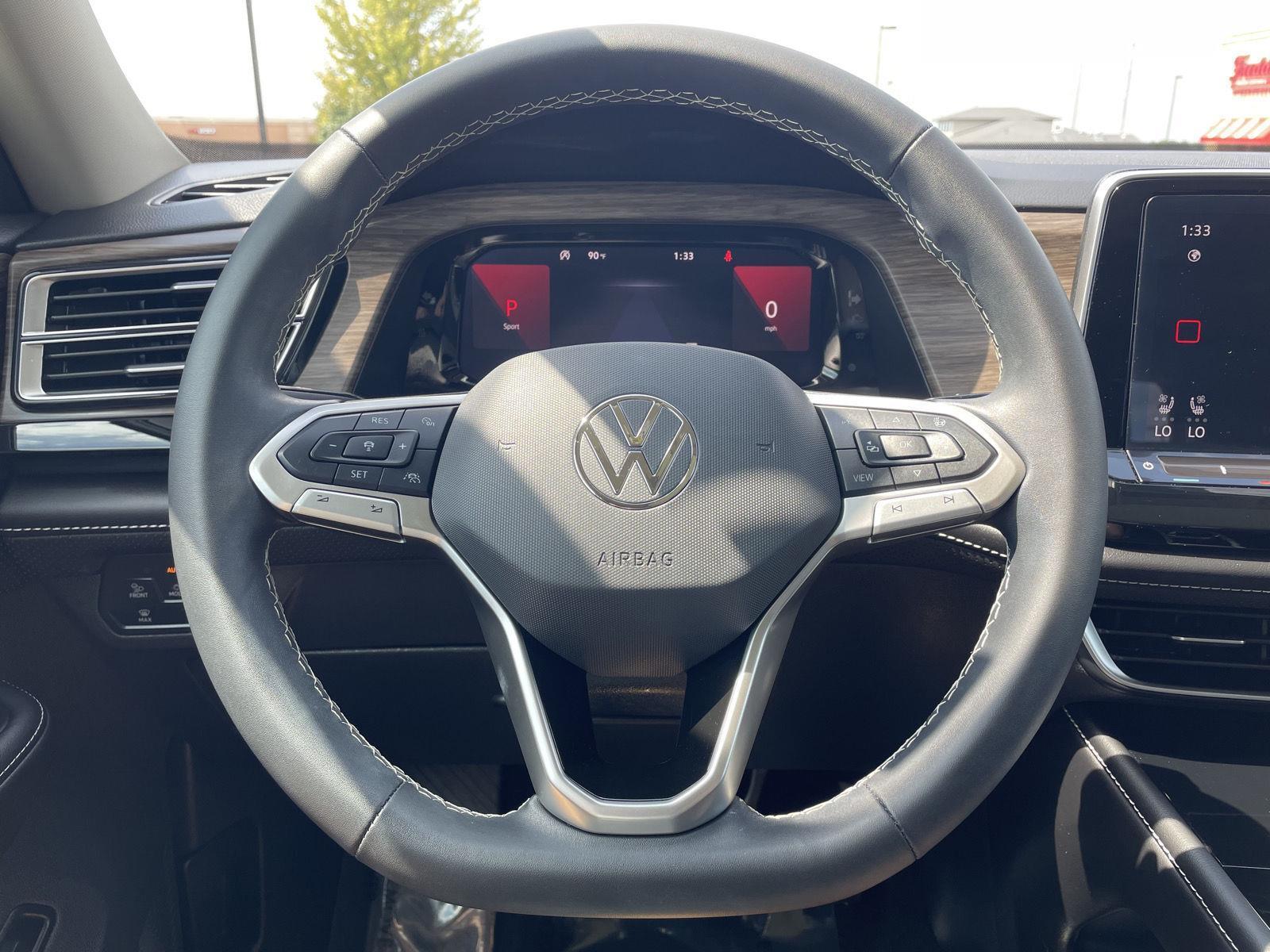 Pre-Owned 2024 Volkswagen Atlas for sale in Lincoln NE
