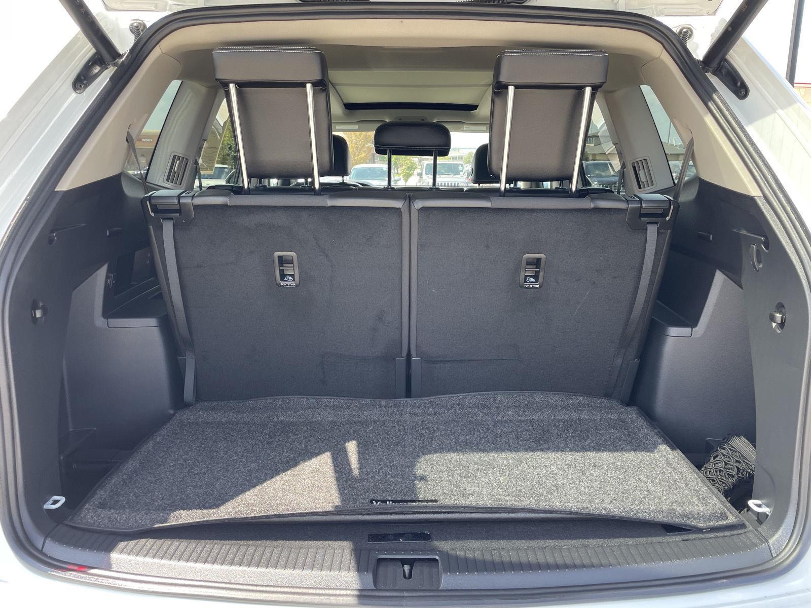 Pre-Owned 2024 Volkswagen Atlas for sale in Lincoln NE