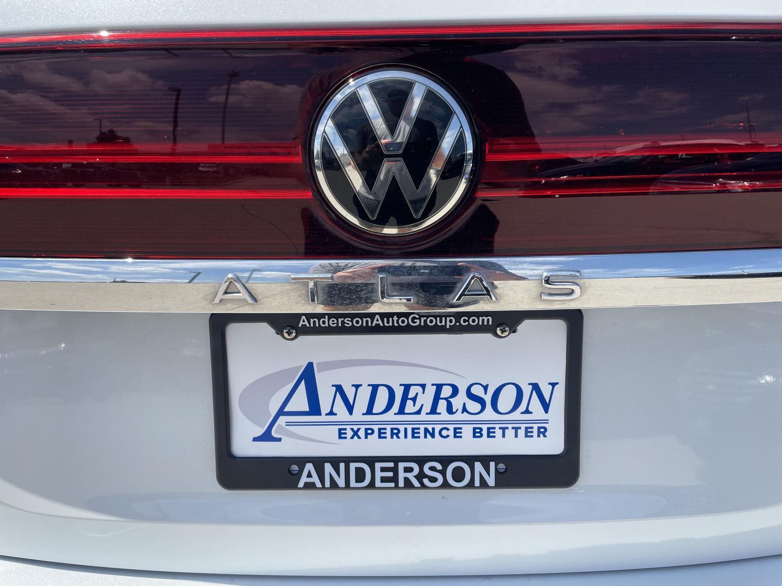 Pre-Owned 2024 Volkswagen Atlas for sale in Lincoln NE