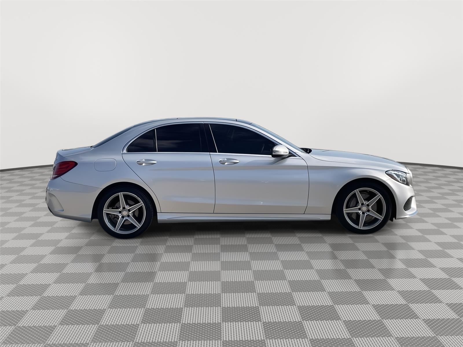 2017 Mercedes Benz C 300 Sedan photo 3