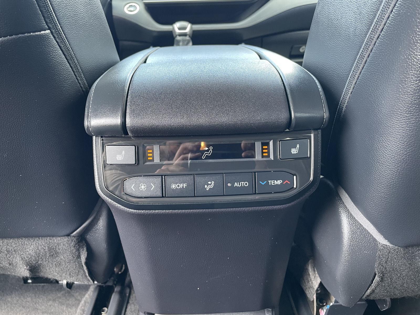 Pre-Owned 2023 Toyota Highlander for sale in Lincoln NE