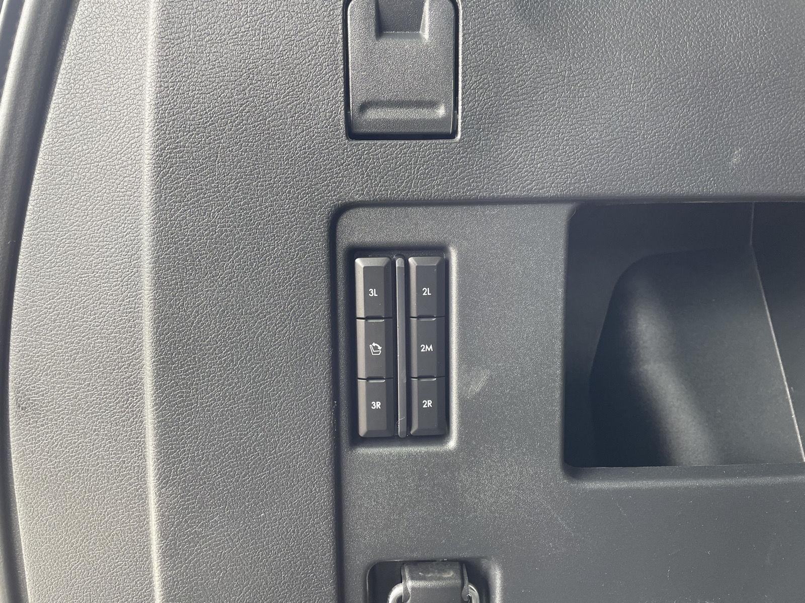 2022 Lincoln Navigator Black Label photo 40